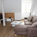 Cottbus - Schickes 48Qm Apartment Mit Parkplatz